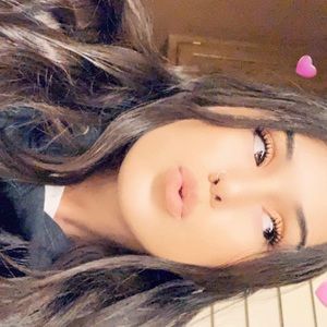 Meet your Posher, Aylin